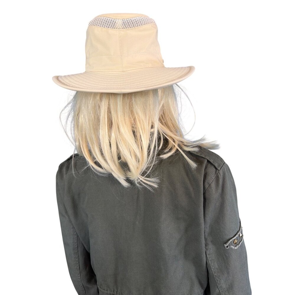 New Tilley LTM6 AIRFLO Sun Hat 7 1/4 58cm Medium Light Stone MSRP$99 - Picture 9 of 17